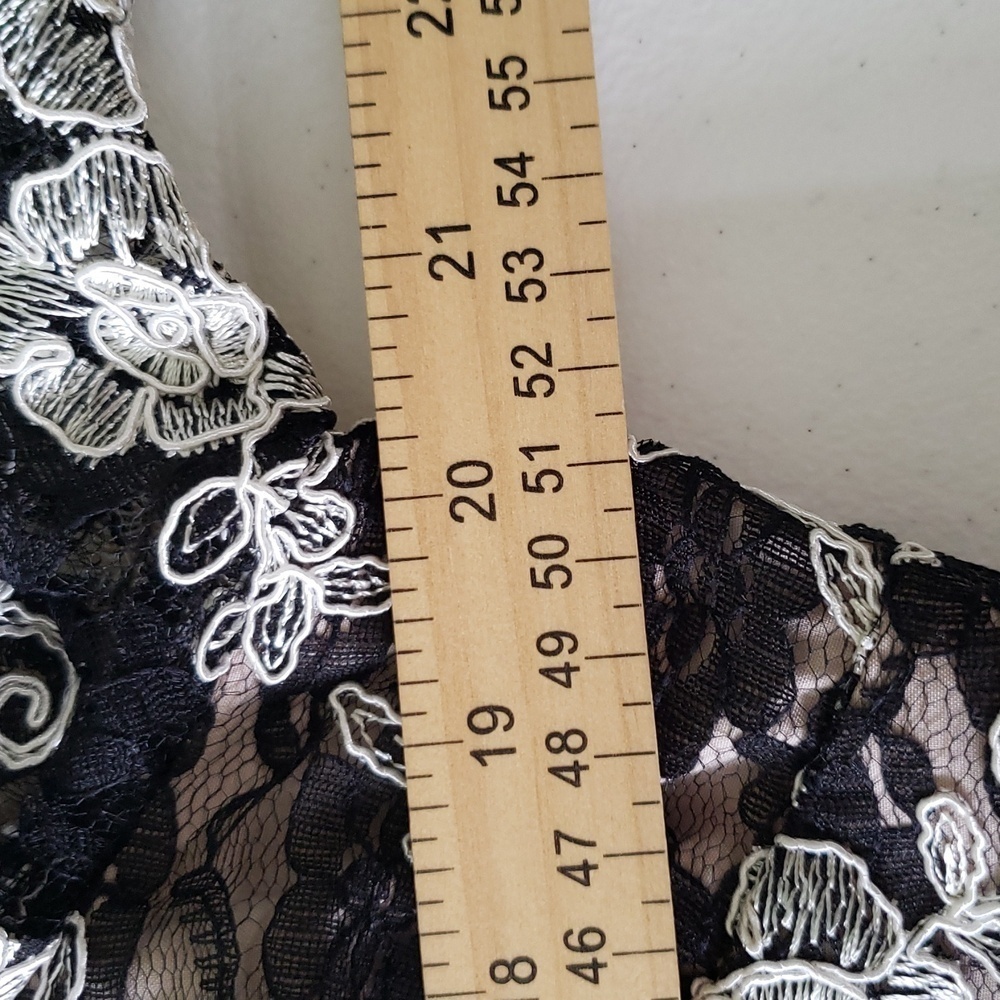 ANTONIO MELANI NWT Holly Floral Lace Dress 14 Black White Long Sleeves Classic - Picture 15 of 16